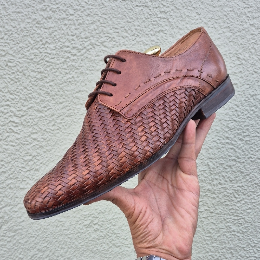 Aiden & Mason (India) Vintage Men's Woven Genuine Leather Classic Derbys